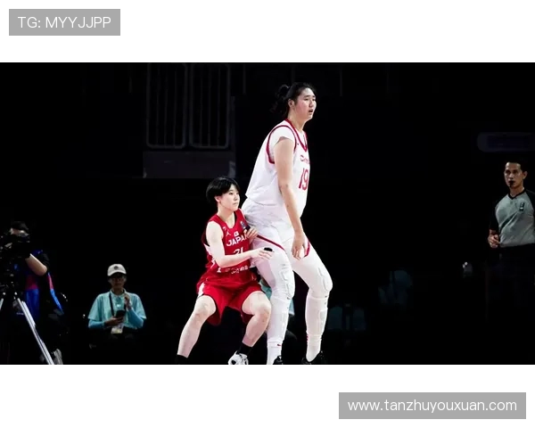 张子宇内线碾压 + 遭日本队恶意侵犯！中国女篮 3 人满分大胜(2)