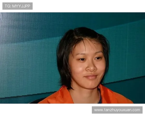 赵蕊蕊 17 岁青涩照曝光！从接应到副攻的蜕变见证中国女排黄金一代(1)